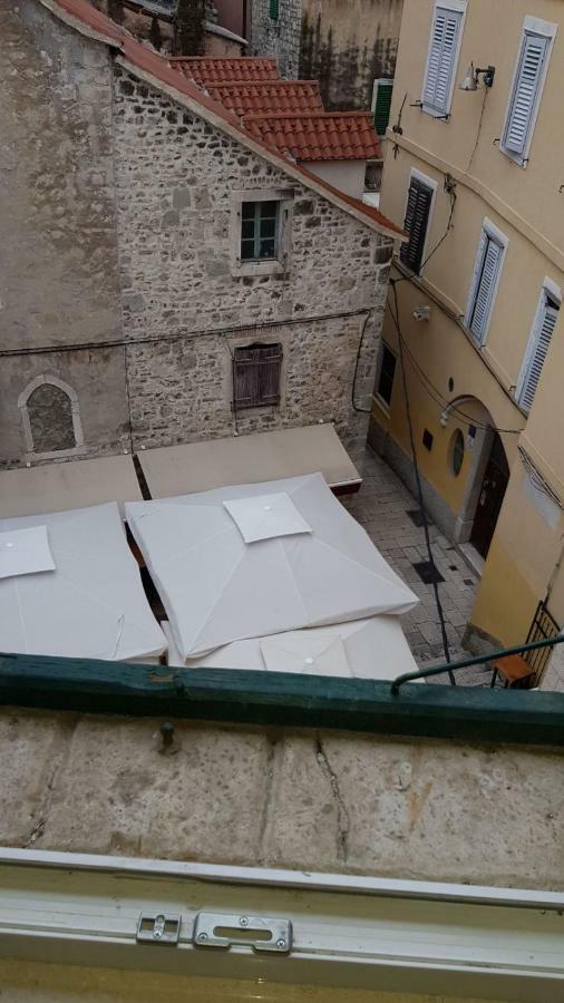 Sara Cosmo Split Apartment Exterior photo